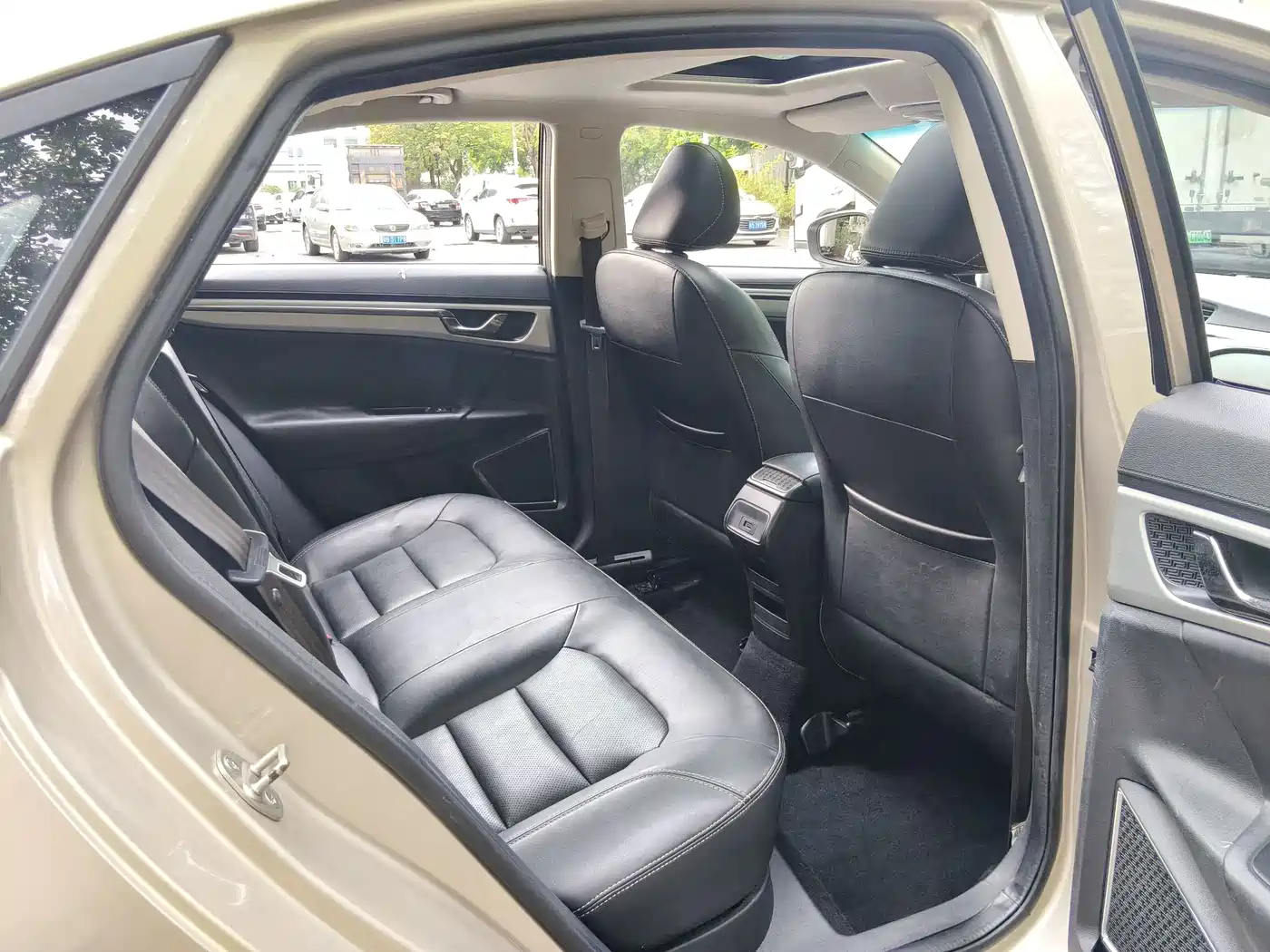 GEELY AUTOMOBILE EMGRAND GL