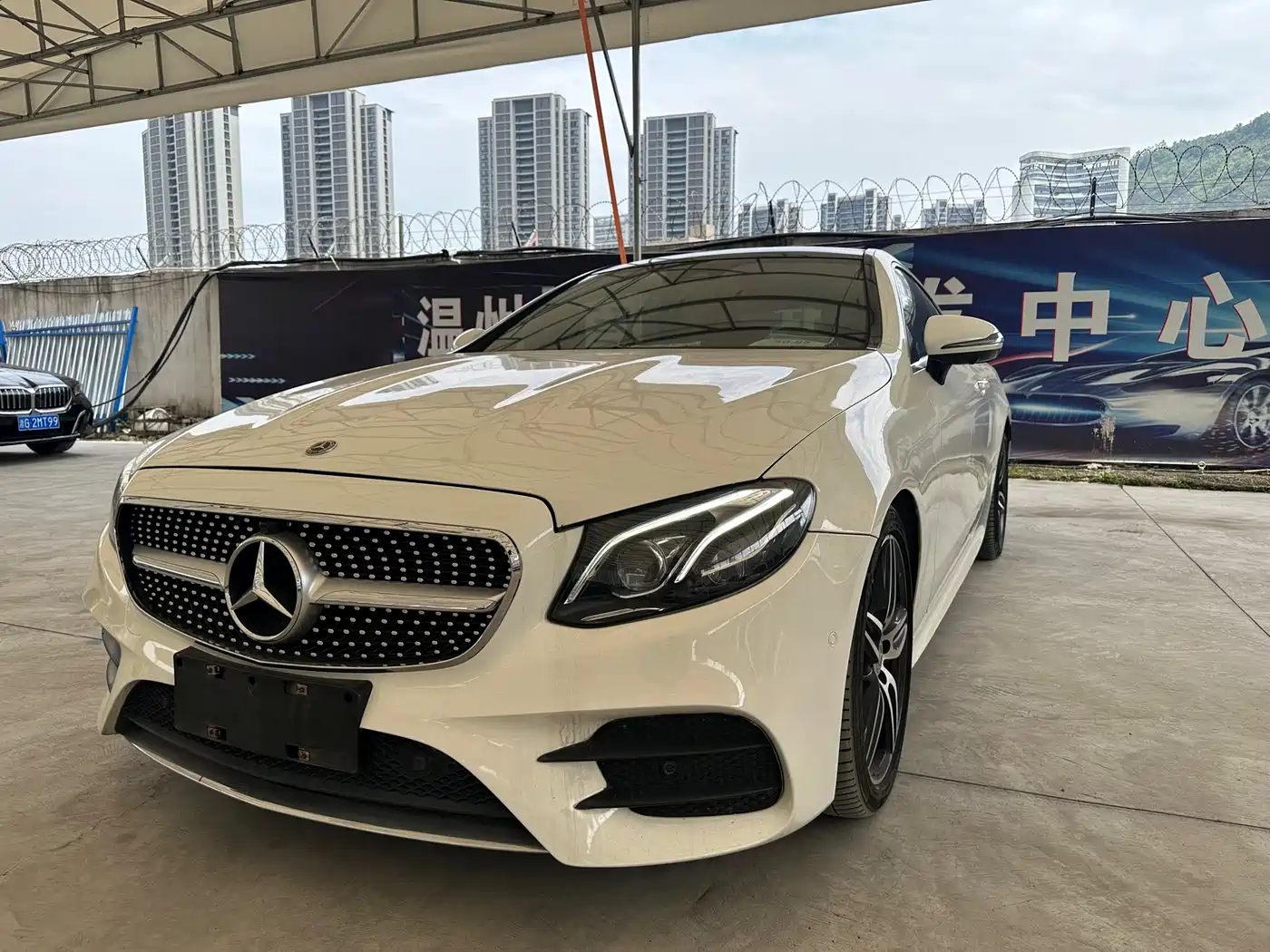 Mercedes-Benz E-Class (Import) 2017 E 300 Coupe