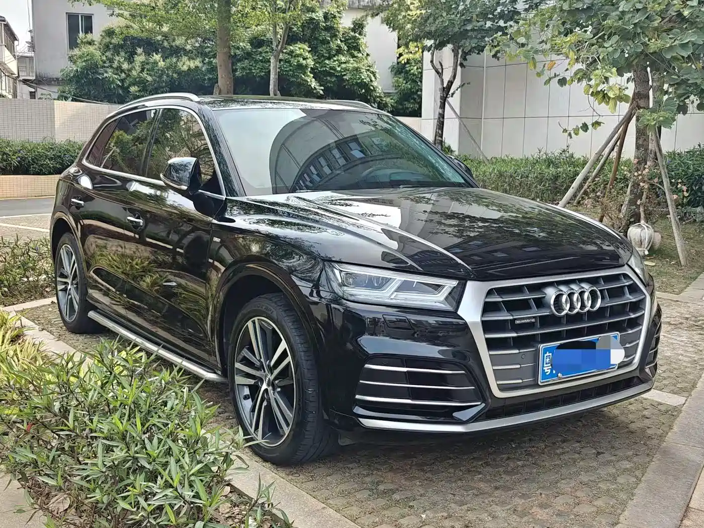Audi Q5L 2020 40 TFSI Prestige Fashion фото 3