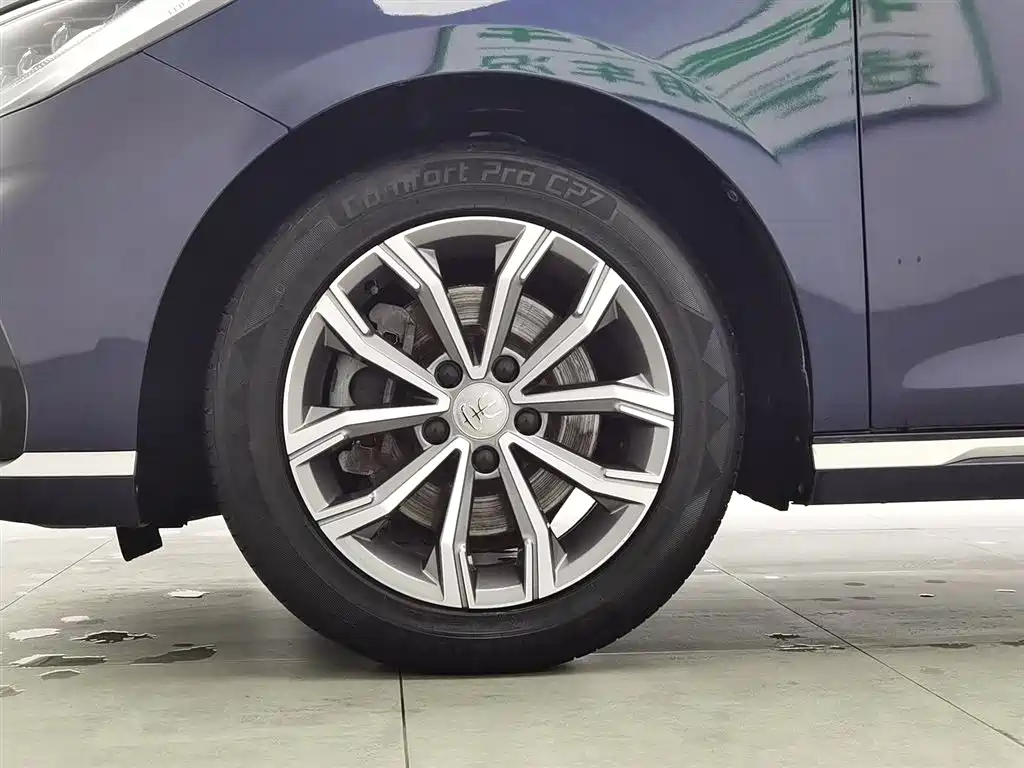 BYD Song MAX 2021 Upgrade 1.5T Automatic Luxury Edition 6-Seater фото 17
