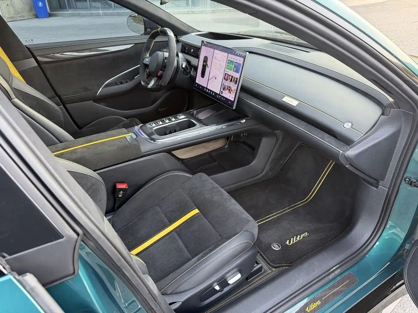 XIAOMI CAR XIAOMI SU7 ULTRA