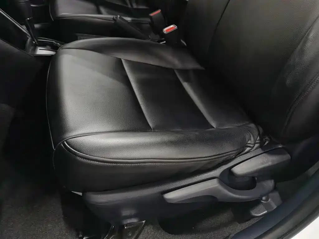 Toyota YARiS L Zhi Xuan 2021 1.5L CVT Leading Edition фото 20