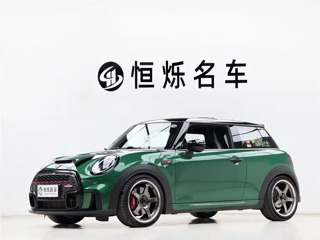 MINI JCW 2023