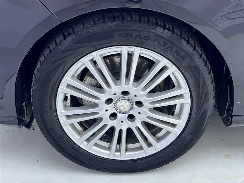 Mercedes-Benz E-Class 2012 E 200 L CGI Elegance фото 11