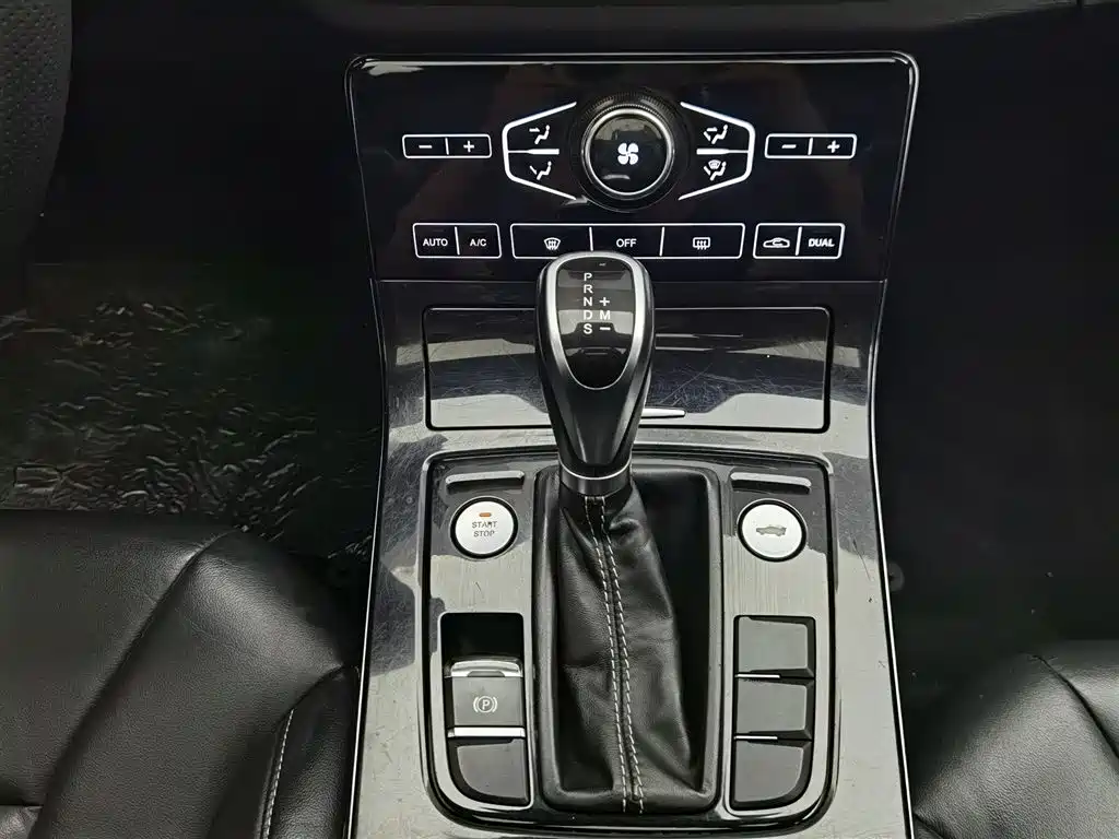 Hongqi H5 2019 30TD Agile Edition фото 13
