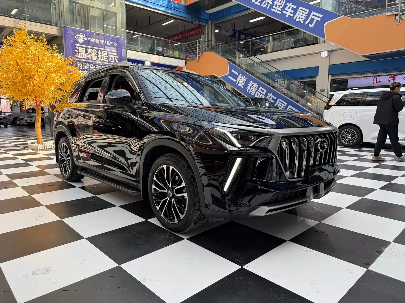 GAC TRUMPCHI GS4 PLUS