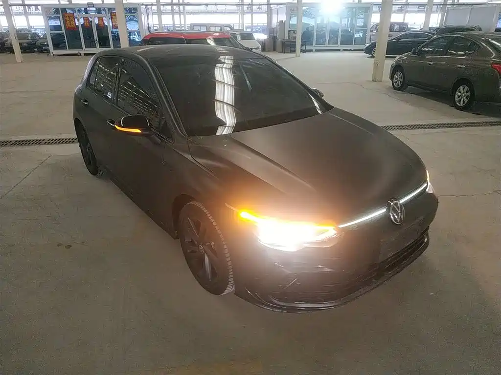 Volkswagen Golf 2023 Facelift 280TSI DSG R-Line Lite фото 4