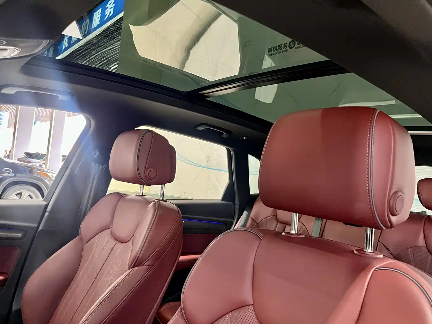 Audi Q5L 2025 40 TFSI Luxury Dynamic фото 12