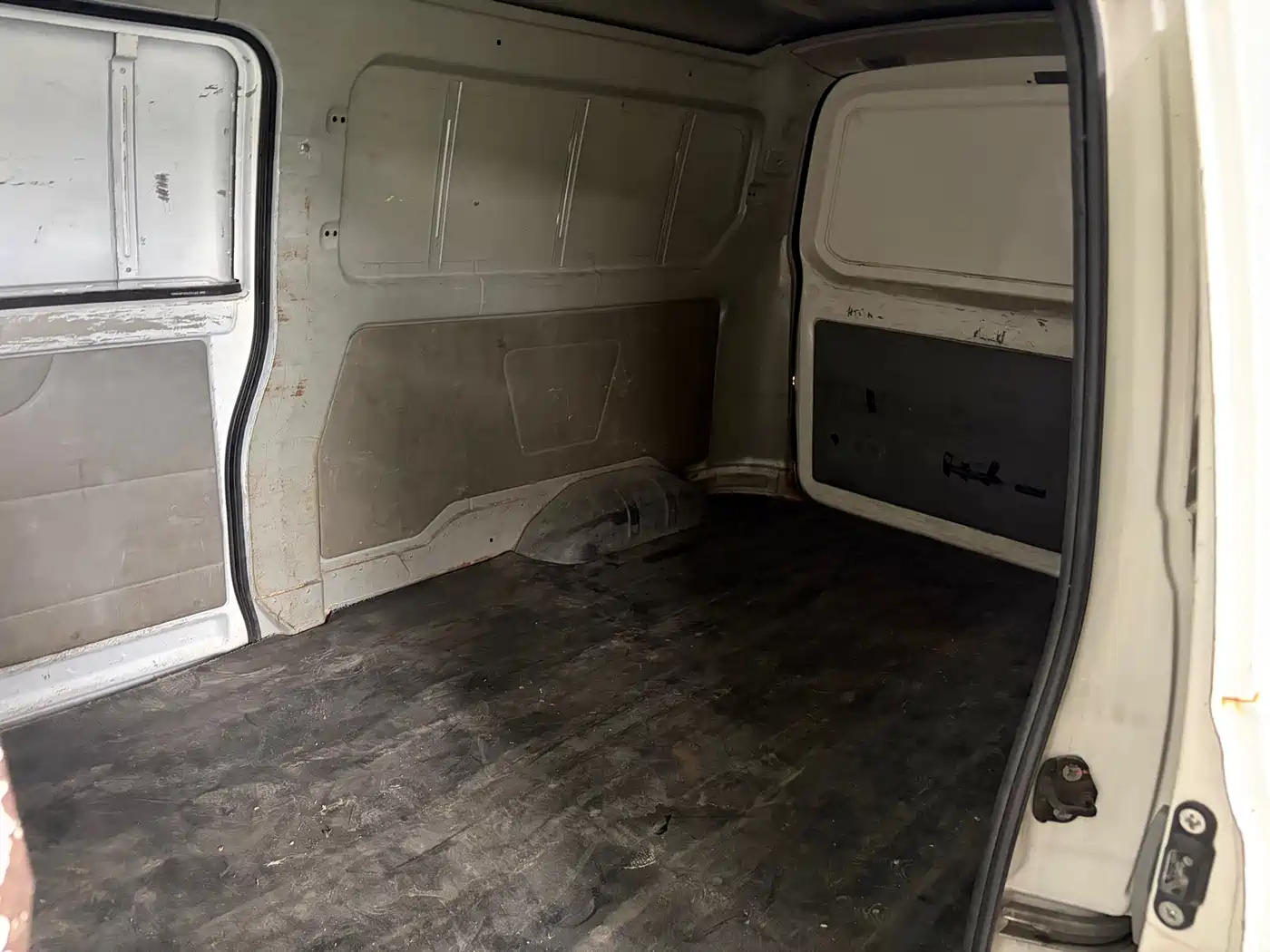 GOLDEN DRAGON SEA LION NEW ENERGY