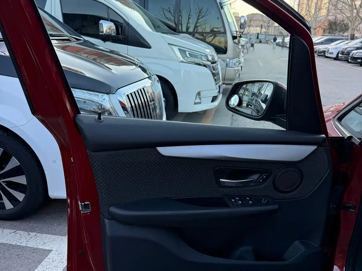 BMW 2 Series Tourer (Import) 2015 218i Leading Type фото 8
