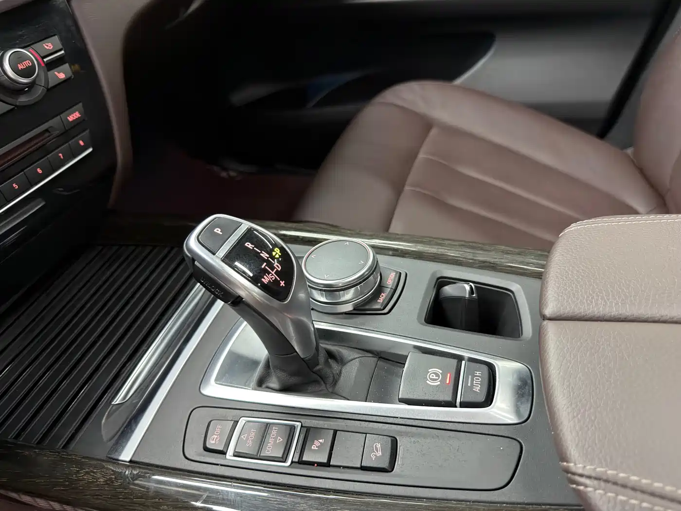 BMW X5 (Import) 2017 xDrive35i M Luxury Sport фото 12