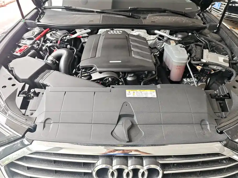 Audi A6L 2019 40 TFSI Luxury Elegance фото 10