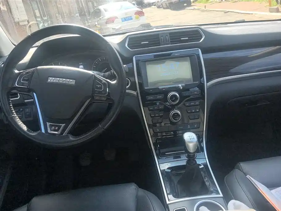 Haval H2 2016 Red Label 1.5T Manual 2WD Luxury фото 12