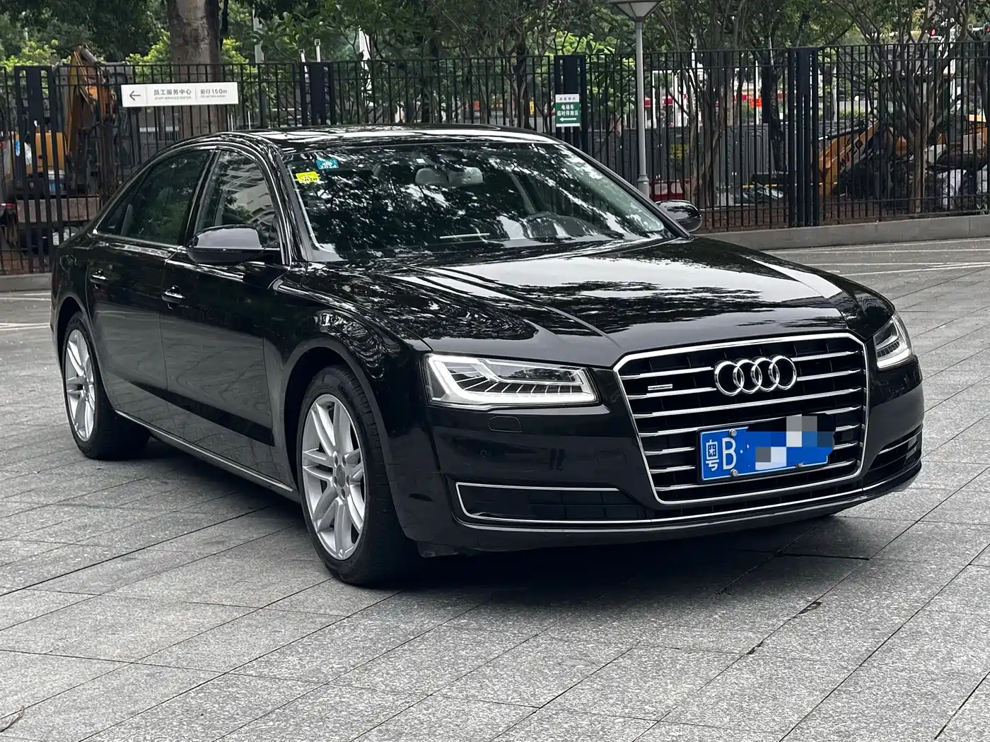 Audi A8 2016 A8L 45 TFSI quattro Comfort фото 3