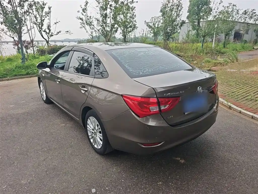 Buick Excelle 2015 15N Automatic Luxury фото 5