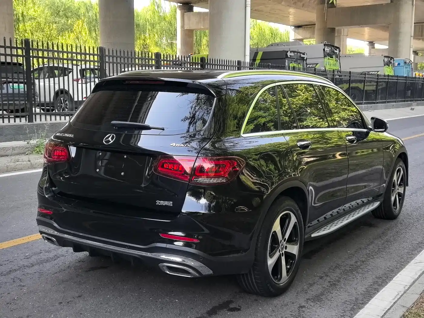 Mercedes-Benz GLC 2022 Facelift III GLC 260 L 4MATIC Dynamic фото 4