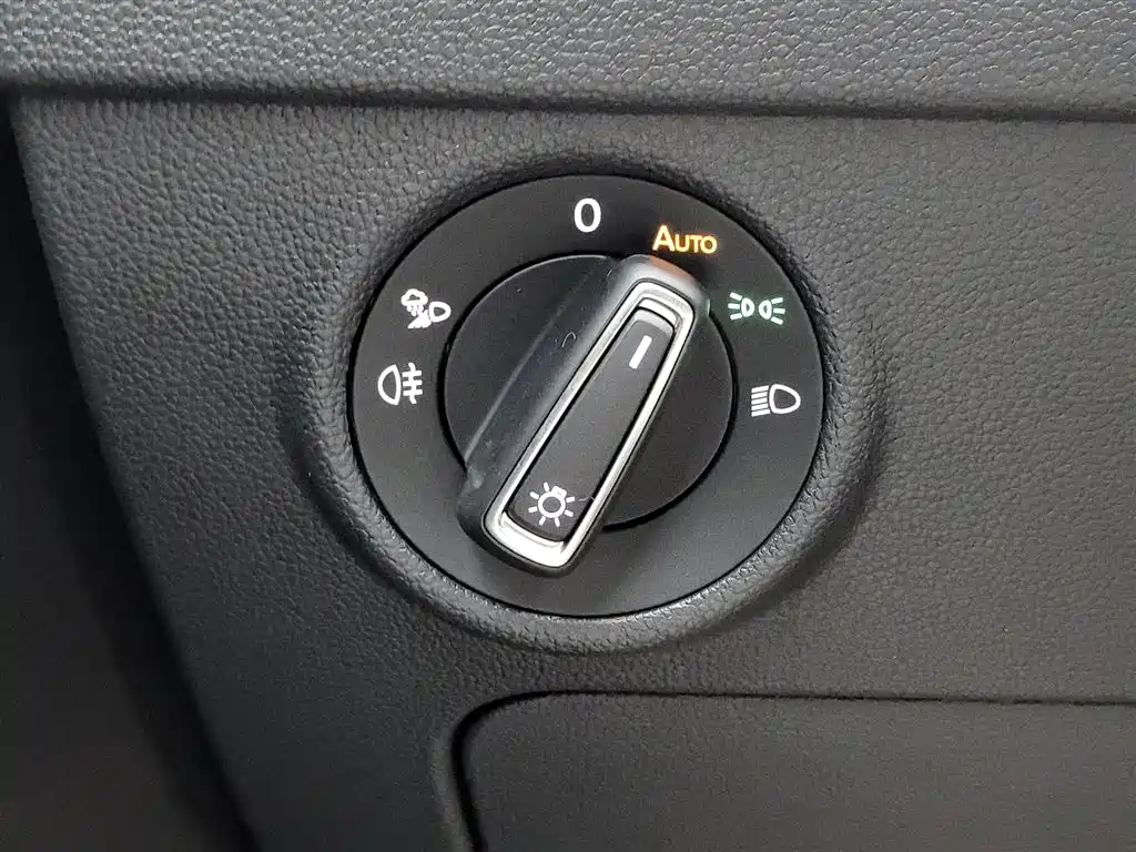 Volkswagen Tiguan L 2024 300TSI Auto 2WD Smart Edition фото 21