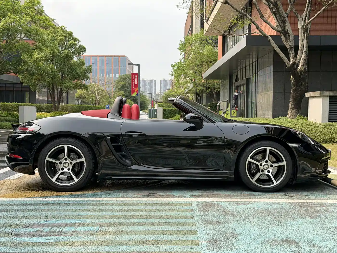 Porsche 718 2018 Boxster 2.0T фото 25