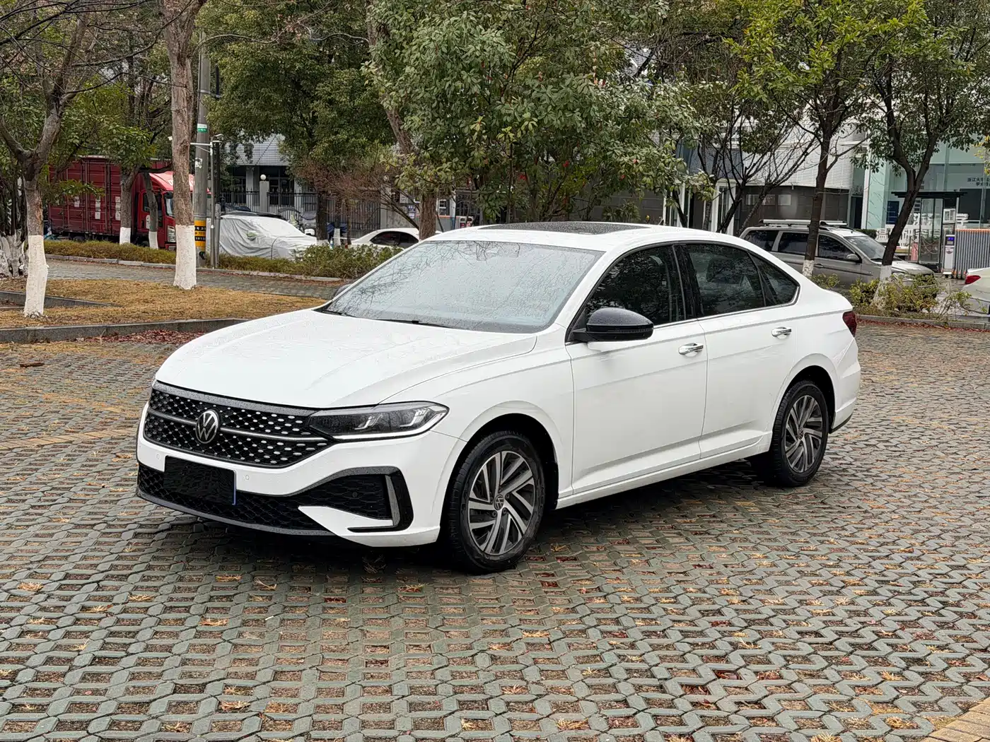 VOLKSWAGEN LAVIDA 2024