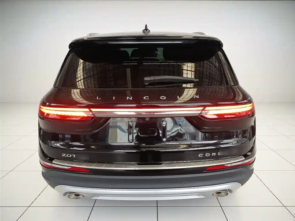 LINCOLN ADVENTURER
