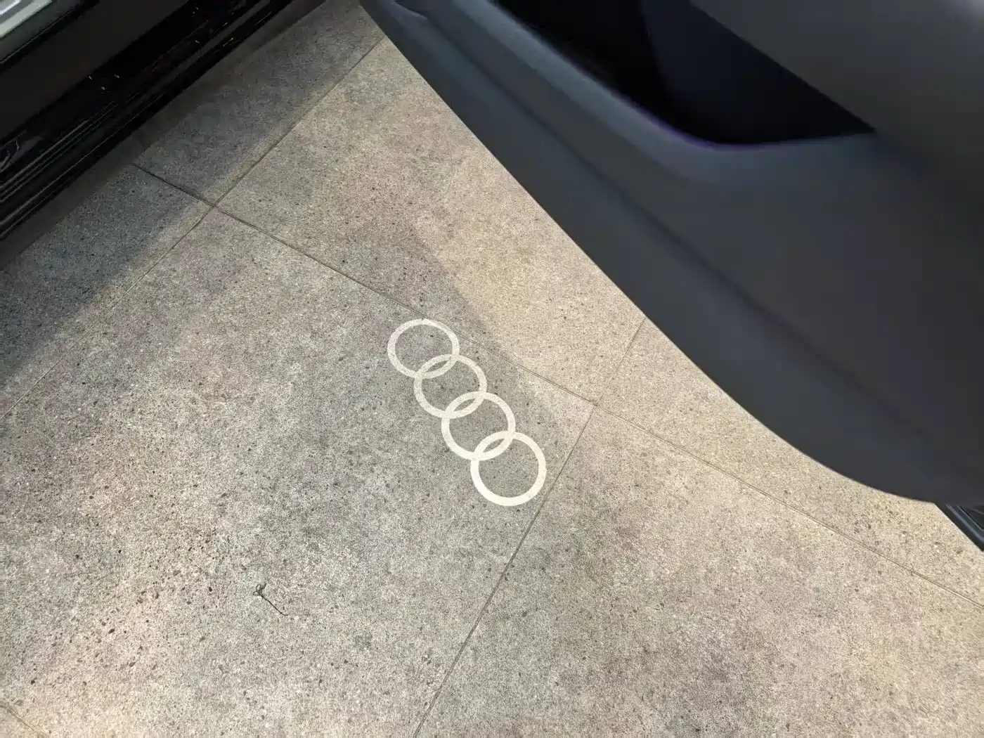 Audi A6L 2023 45 TFSI Premium Selection Dynamic фото 20