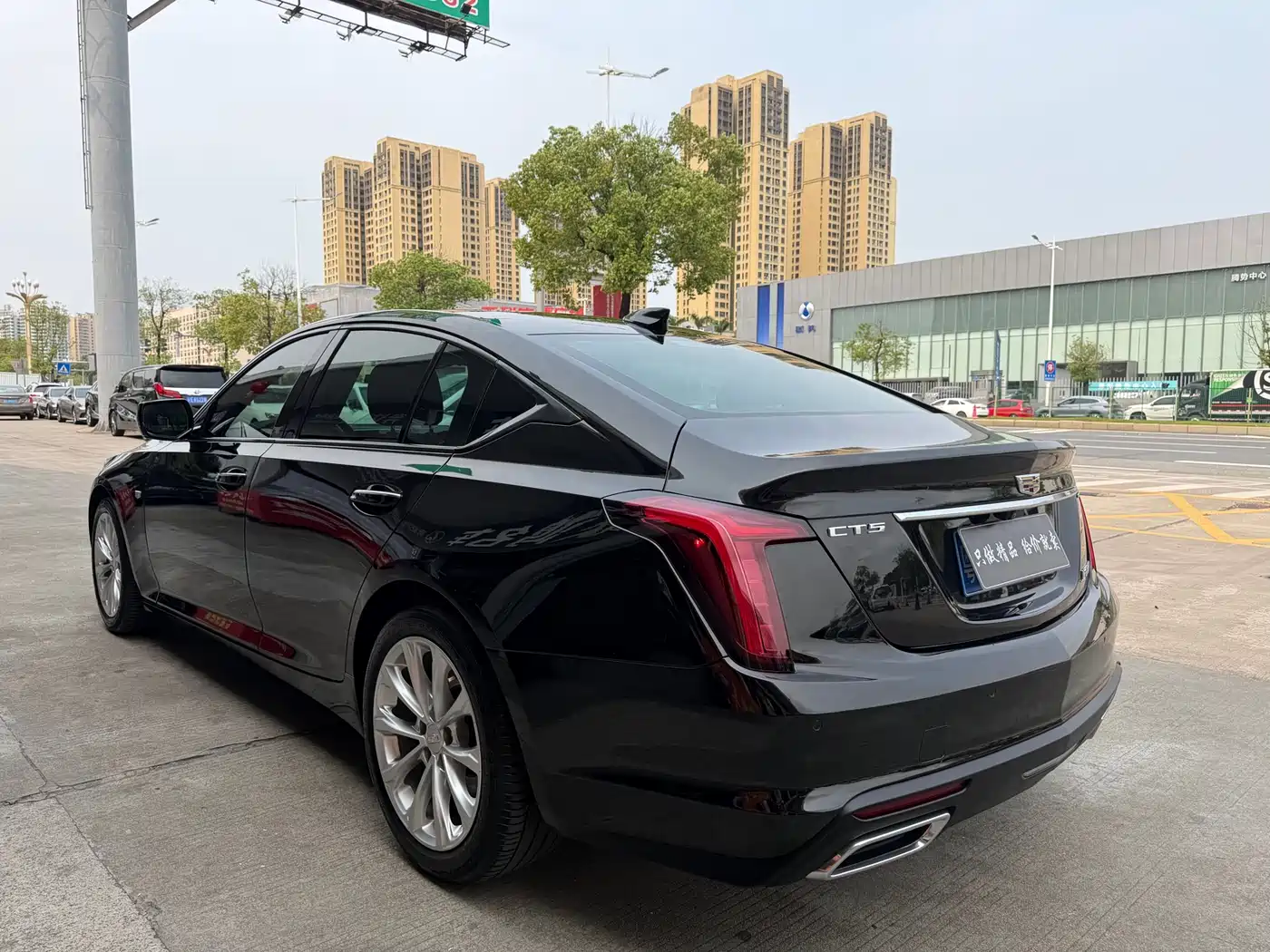 CADILLAC CT5