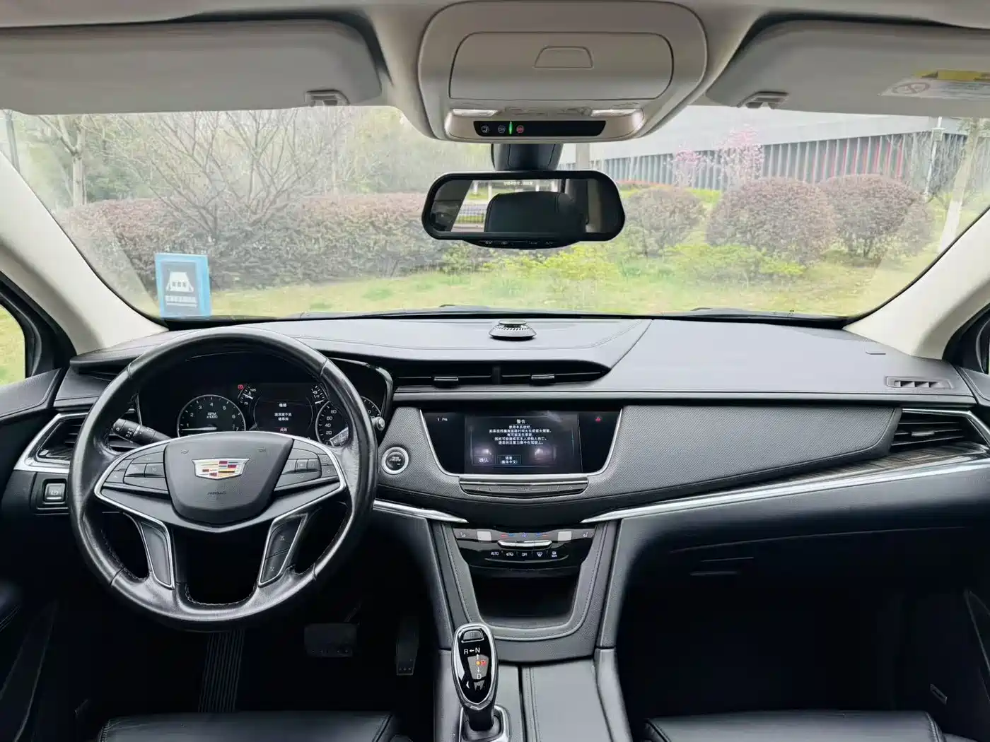 CADILLAC XT5