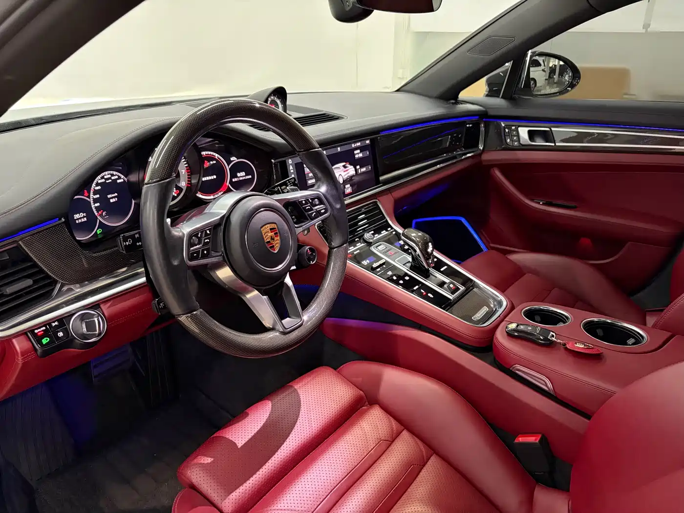 Porsche Panamera 2017 Panamera 4 Sport Turismo 3.0T фото 7