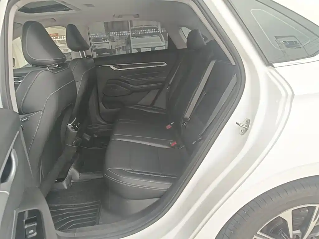 Geely Emgrand 2025 2025 4th Gen 4 Million Commemorative Edition 1.5L CVT Soar