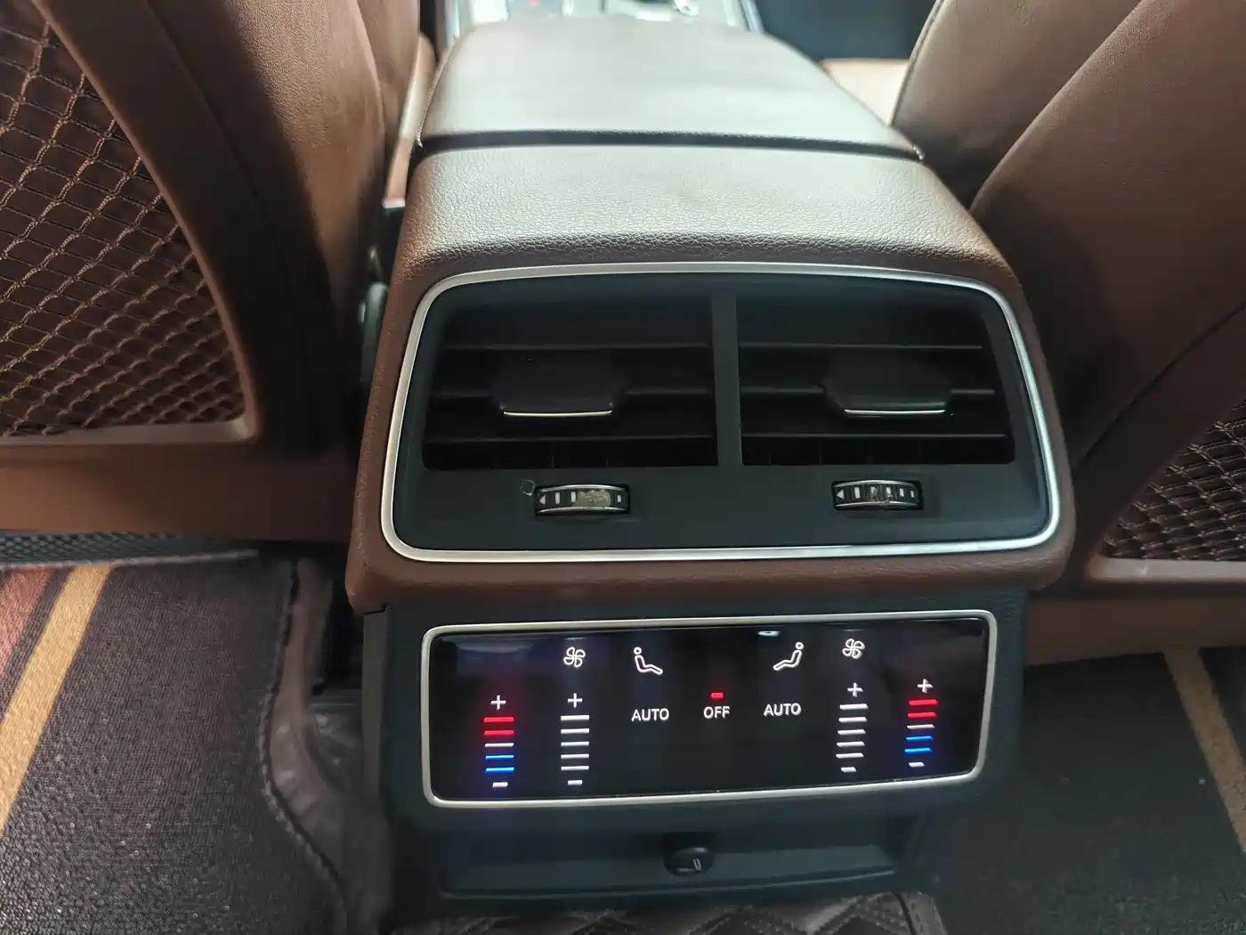 Audi A6L 2020 45 TFSI Premium Elegance фото 6