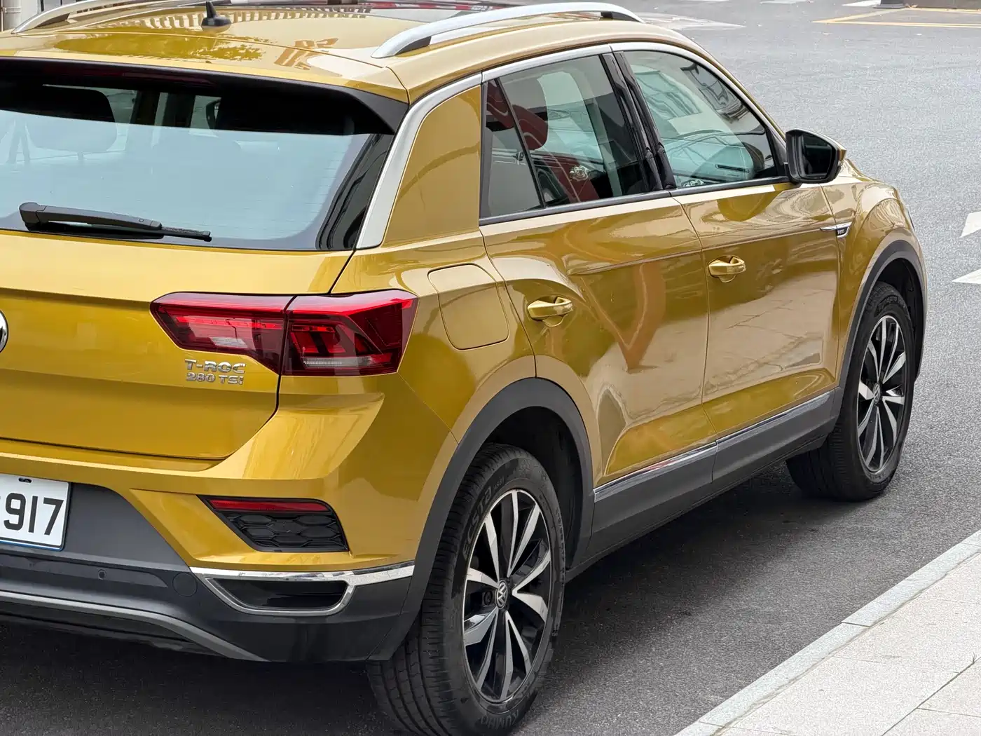 Volkswagen T-ROC 2018 280TSI DSG 2WD Comfort (China V) фото 4