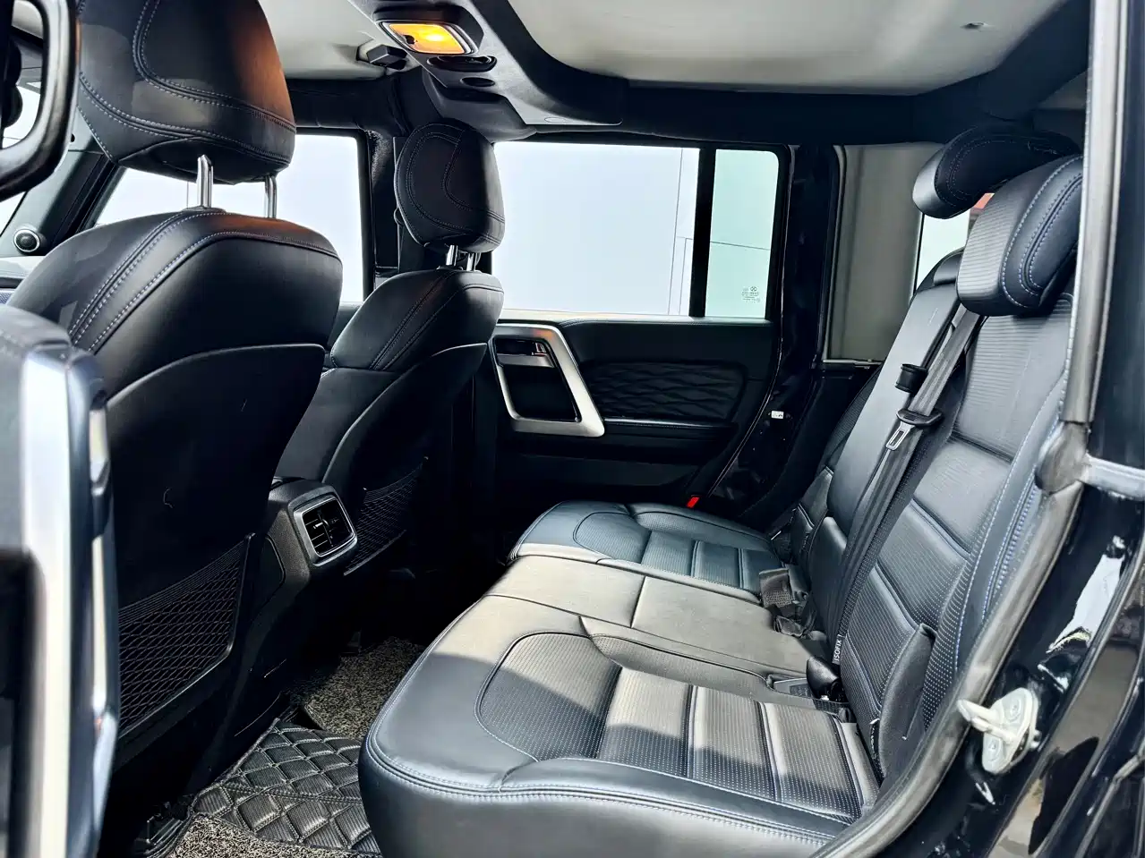 BAIC ORV Beijing Offroad BJ40 2018 PLUS 2.3T Automatic AWD Flagship China V фото 10