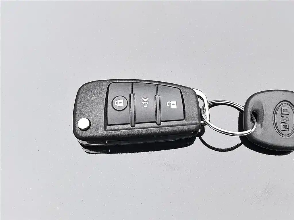 BYD F3 2013 Energy-saving Edition 1.5L Manual Comfort фото 19