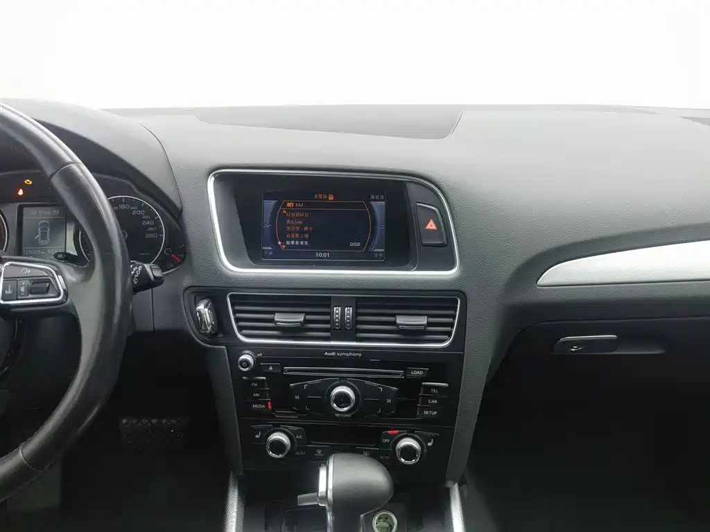 Audi Q5 2016 40 TFSI Technology Model фото 12