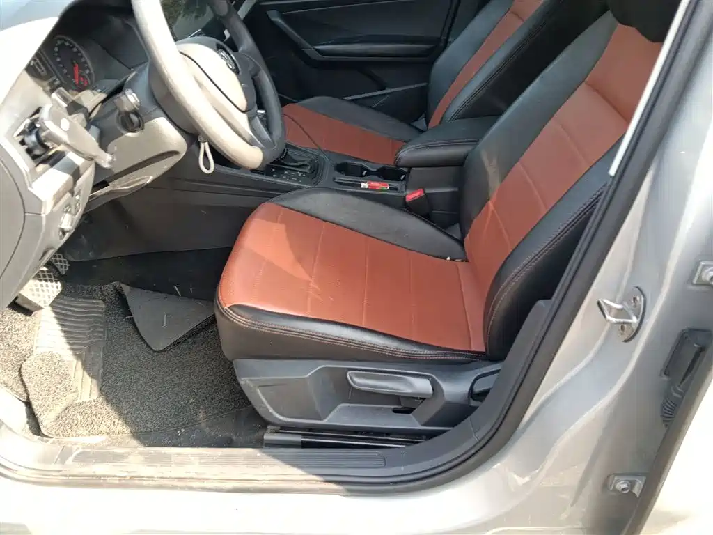 Volkswagen Lavida 2018 1.5L Auto Trend Edition China V фото 8
