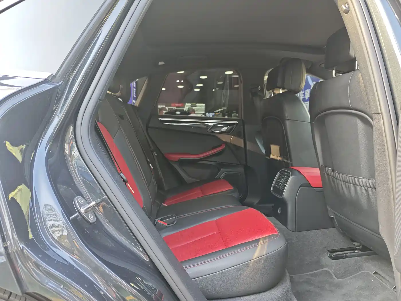 Porsche Macan 2017 Macan S 3.0T фото 8