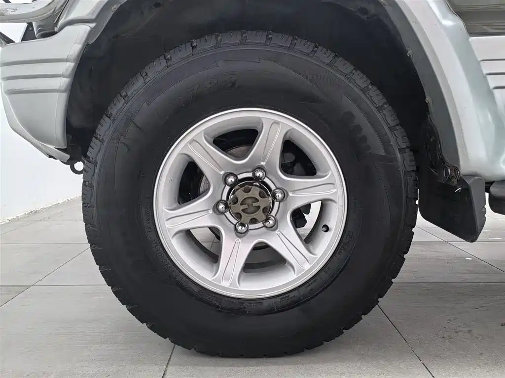 Leopaard Liebao 6481 2014 2.2L Manual 2WD фото 17