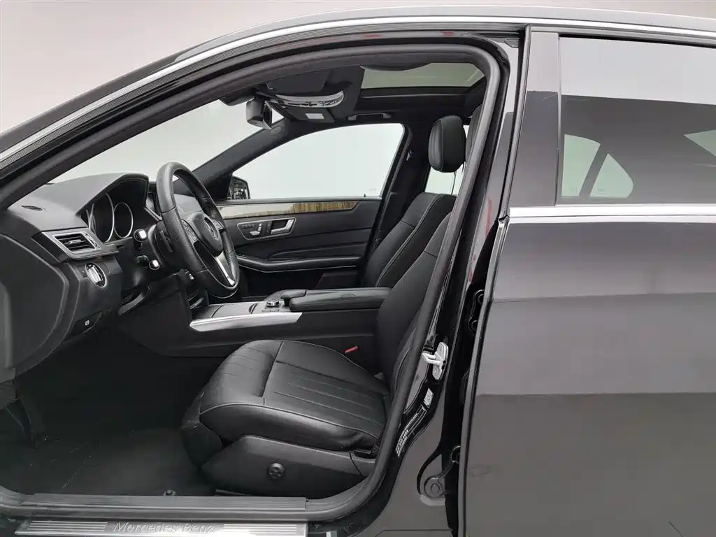 Mercedes-Benz E-Class 2015 Facelift E 260 L Sport фото 10