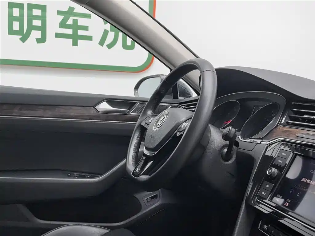 Volkswagen Magotan 2019 380TSI DSG Luxury Class China VI фото 22