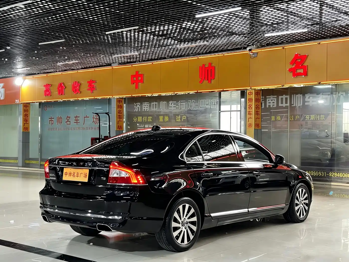 Volvo S80L 2015 2.0T T5 Inscription Edition фото 4