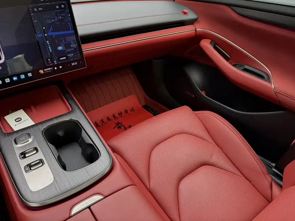 XIAOMI CAR XIAOMI SU7