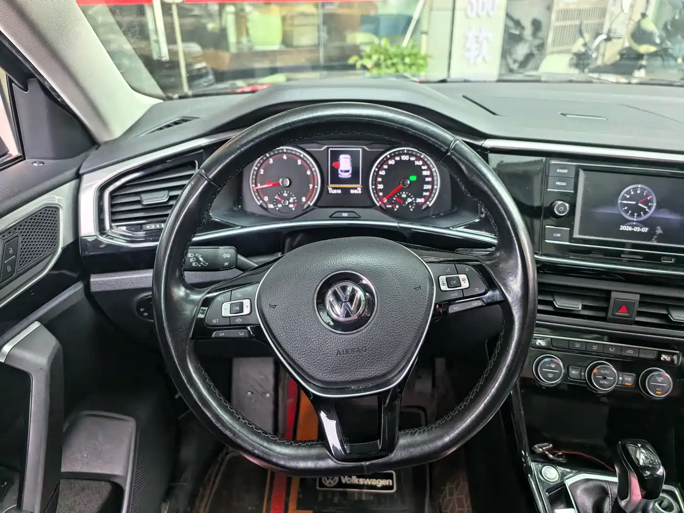 Volkswagen Tayron 2019 330TSI 2WD Luxury China VI фото 5
