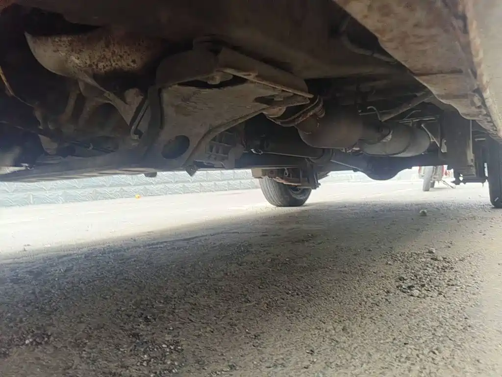 Dongfeng Xiaokang C37 2014 2012 1.4L Comfort Model DK13-06