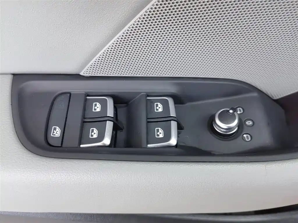 Audi A3 2017 Limousine 35 TFSI Progressive фото 9