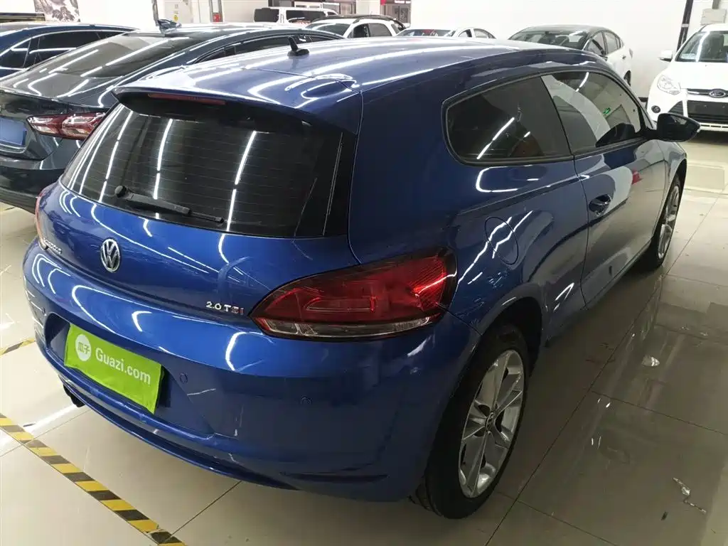 Volkswagen Scirocco 2011 2.0TSI Luxury фото 7