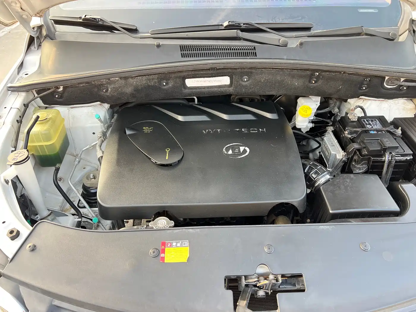 Baojun 560 2016 2016 1.8L Manual Luxury