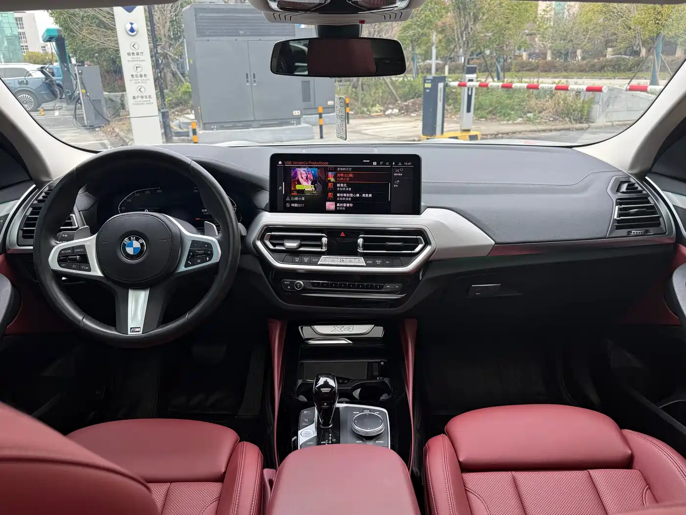 BMW X4 2022 xDrive 25i M Sport Package фото 7
