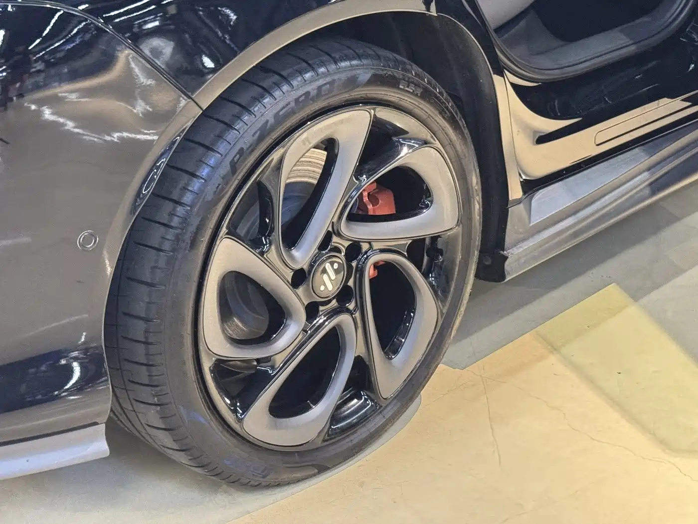 IM Motors IM L6 2025 2024 Max Ultra Performance Edition