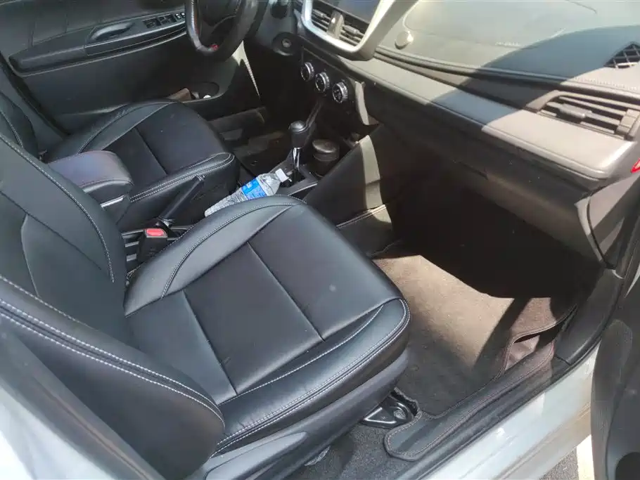 Toyota Vios 2017 1.5L CVT Pioneer фото 8