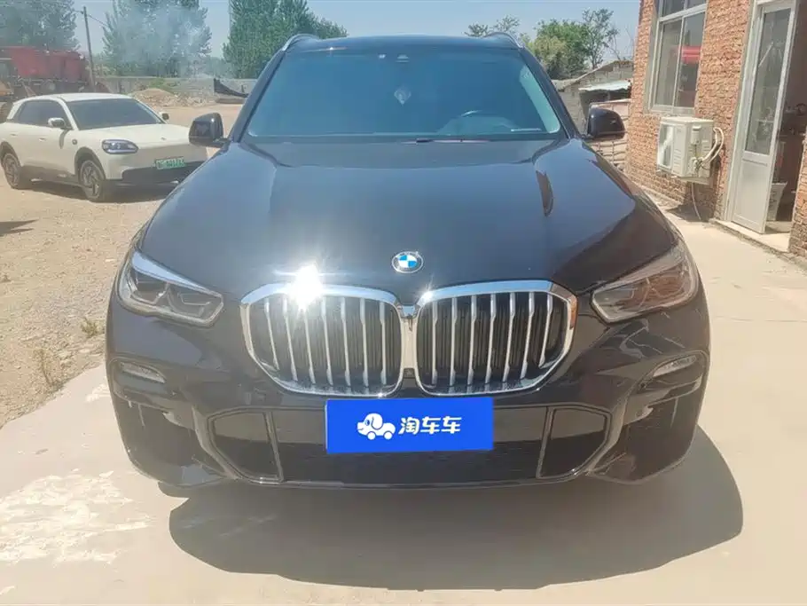 BMW X5 (Import) 2019 xDrive40i M Sport Package фото 2